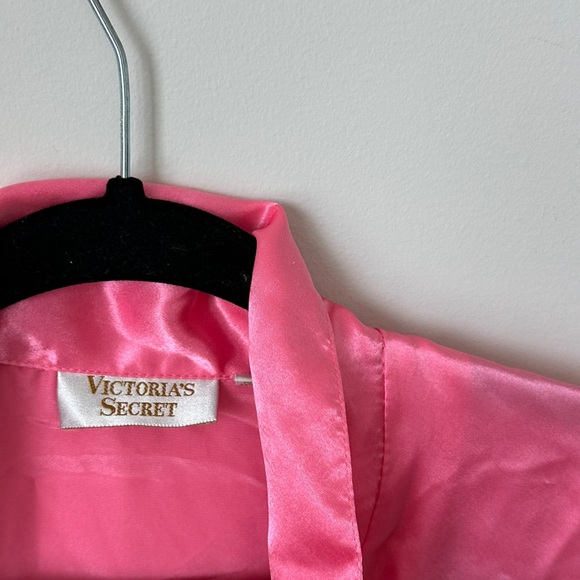 VINTAGE VICTORIA SECRET GOWN - Picture 2 of 4